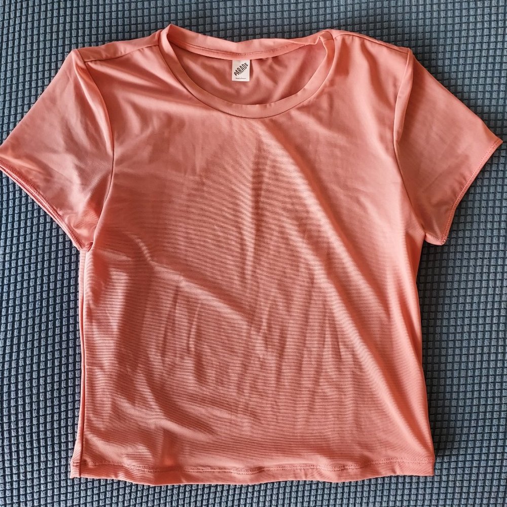 Parade Day to Night Crop Tee